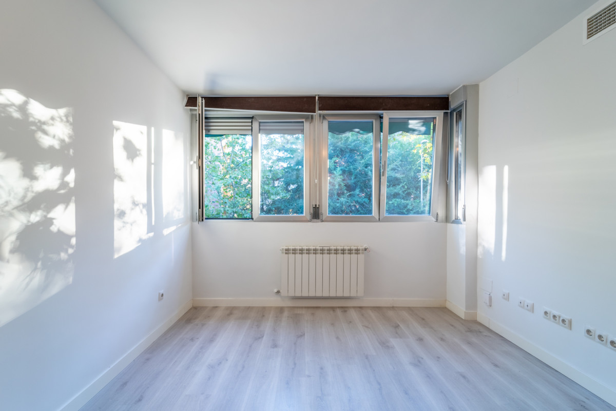 foto de piso en venta, Piso reformado con ascensor en parque Aluche