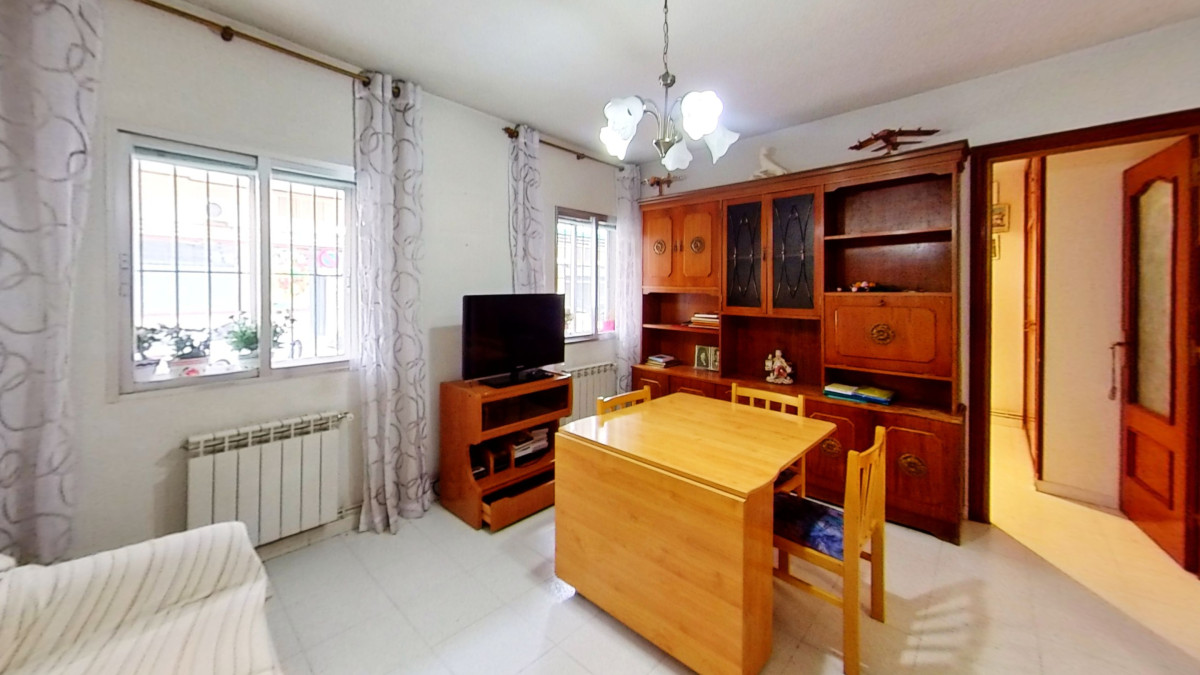 foto de piso en venta, Piso bajo en Calle Nápoles