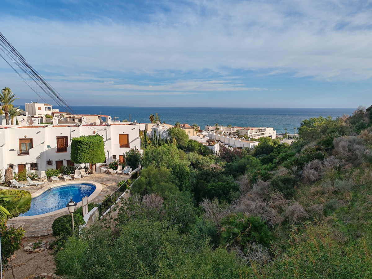 foto de piso en venta, Piso a reformar con vistas al mar en Mojácar Playa